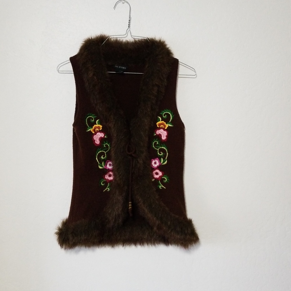 Faux fur trim Vest